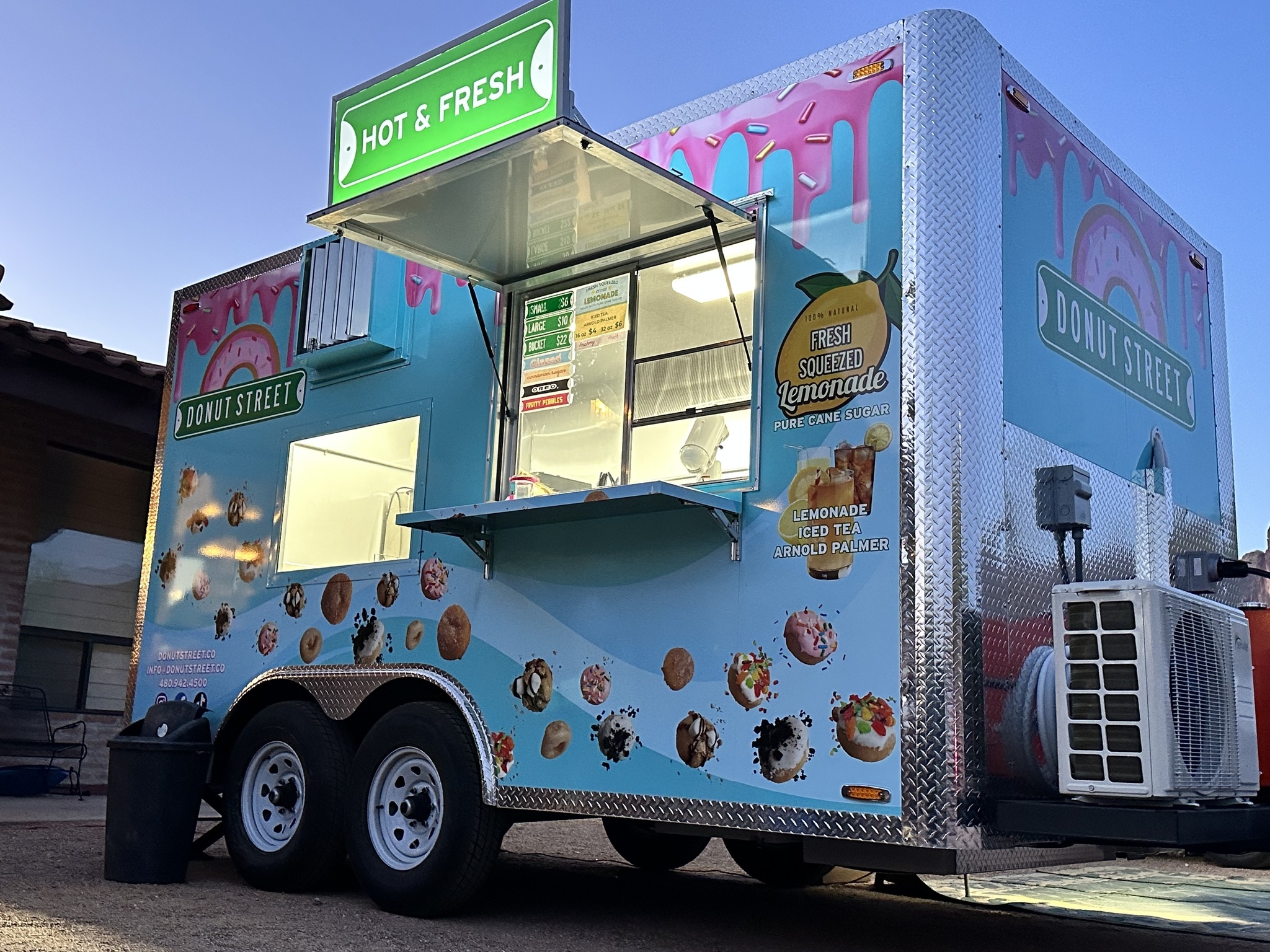 Donut Street | Arizona Food Trucks